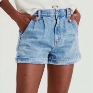 American Eagle Outfitters - Denim Mom Short - Size 6